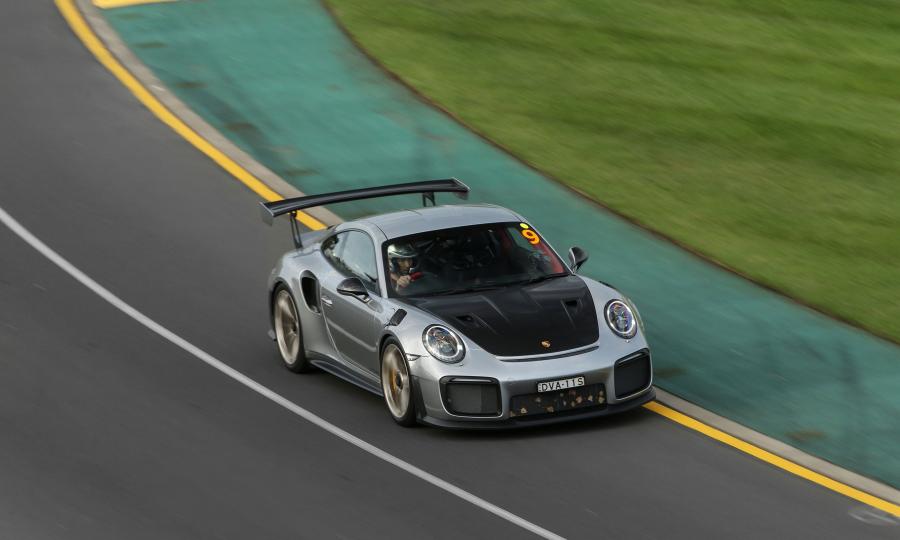 Porsche 911 GT2 RS (991) 2018 года  (AU) (фото 27 из 38)